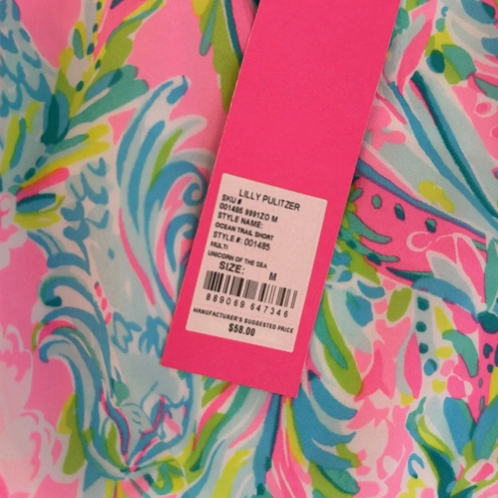 NWT Lilly Pulitzer ocean trail shorts. Unicorn of the sea. Size medium